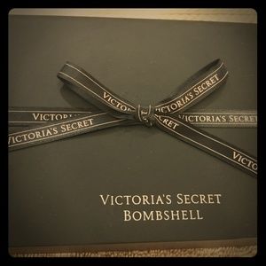 Victoria Secret Bombshell fragrance 4 diffuser